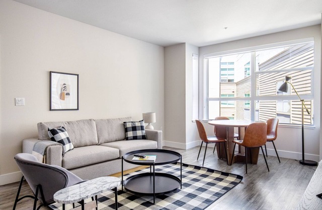 Ideal Redwood City 2BR w/ W/D, Pool, BBQ, walk to Caltrain, by Blueground