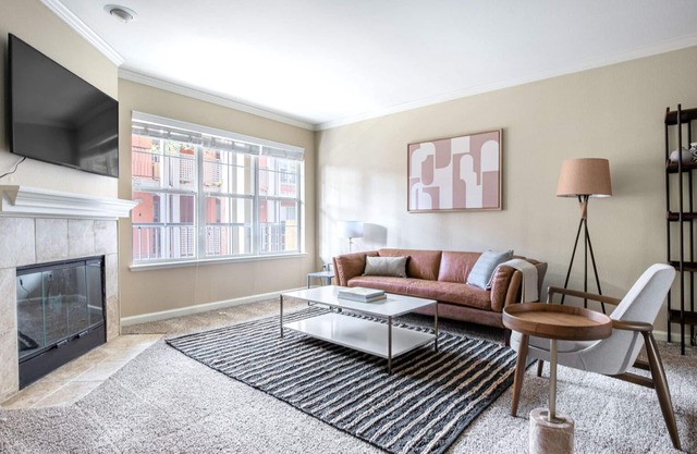 Ideal Santa Clara 2BR w/ Parking, W/D, walk to Dining, by Blueground