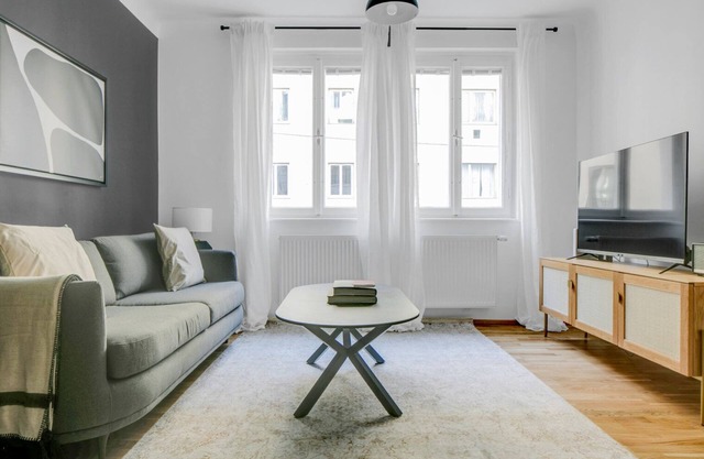 Ideal Wieden 1BR w/ Elevator near Karlsplatz & U1, U4, by Blueground
