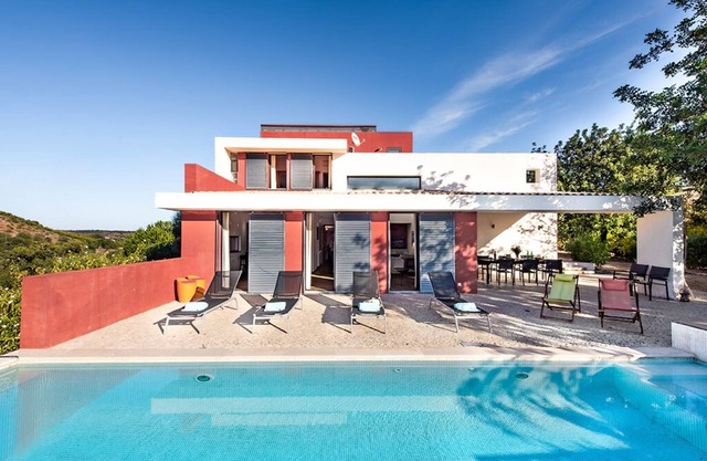 Idyllic country style villa with private pool close to Tavira with free WIFI