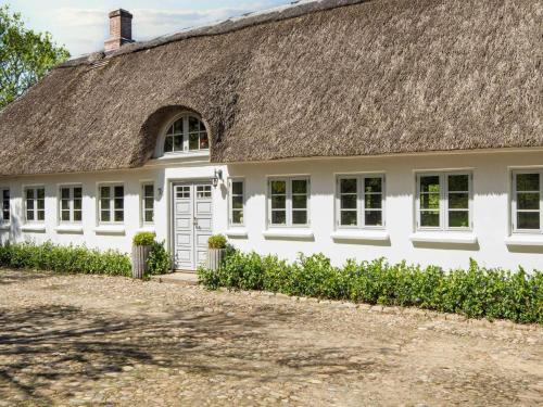 Idyllic Danish Farmhouse Retreat-By Traum