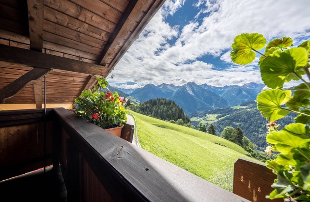 Idyllische Ferienwohnung Wasserfall Jogglanderhof mit Balkon