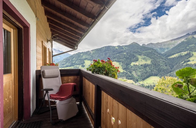 Idyllische Ferienwohnung Hochwilde Jogglanderhof mit Balkon
