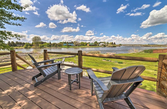 Idyllic Idaho Falls Retreat w/ River Views!