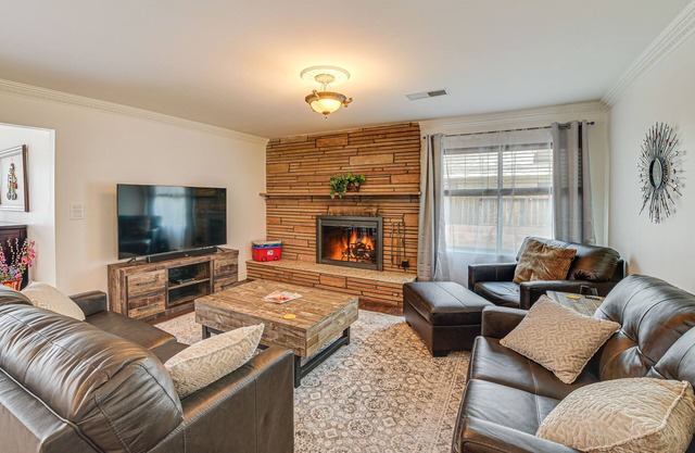 Idyllic Loma Linda Home: 10 Mi to Riverside!