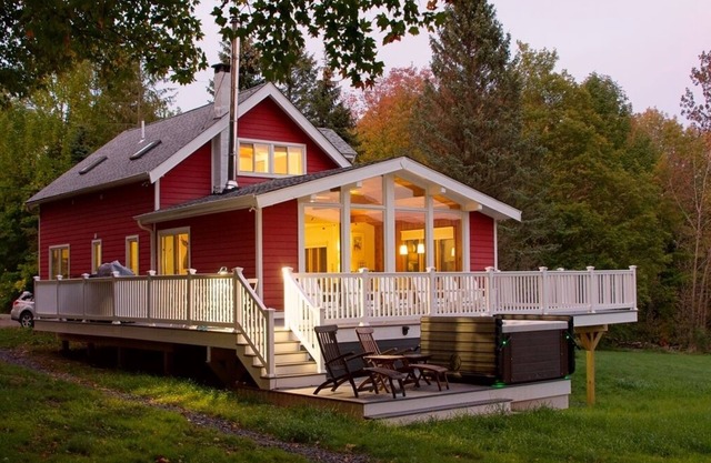Idyllic Mountain Home on 20 Acres of Private Land