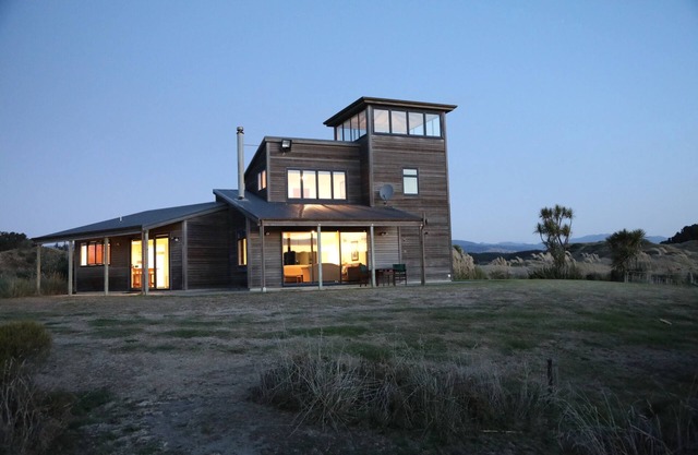Idyllisches Strandhaus am Meer - Waikawa Beach