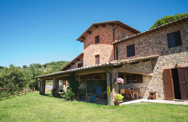 Idyllische toskanisch-umbrische Ferienwohnungen in einer Villa mit Pool