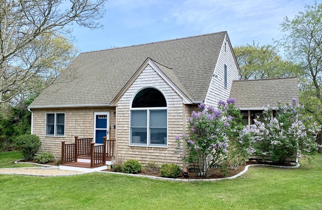 Weinberghaus im begehrenswerten Katama-Viertel von Edgartown!