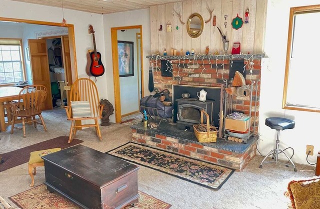 Idyllwild-PineCove - Quiet Home with Forest access