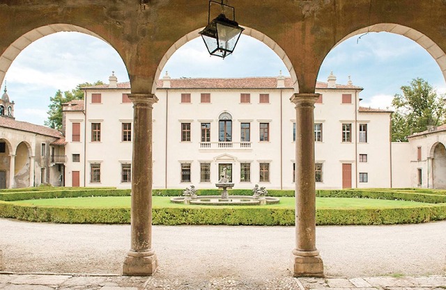 4 Zimmer Unterkunft in Castelgomberto (VI)