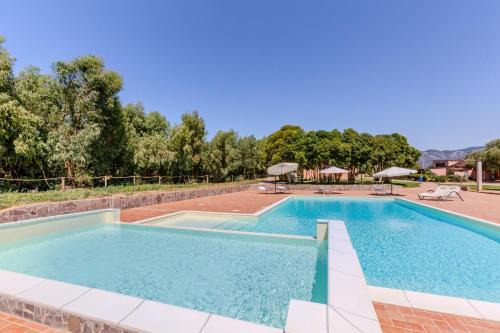 Iglesias Countryside, Nature & Pool