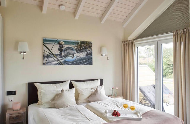 "Erlebe deinen Traumurlaub im 5-Sterne Luxus-Wellnesshaus Strandhus!"
