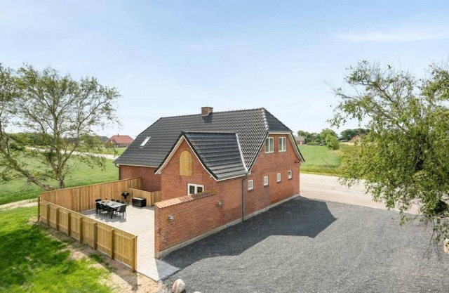 "Iina" - 13km from the sea by Interhome