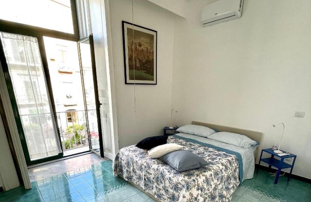 Il balcone sulla piazza