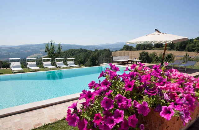 Il Belpoggio Su Todi mit privatem Pool, ideal für Familien - bis zu 11 Personen