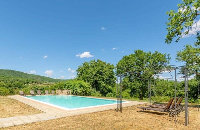 Il Biancospino private pool villa - I Borghi della Selvaccia