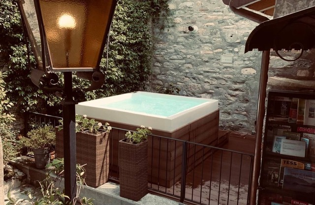 Il Borghetto di Torno - Der Kleine