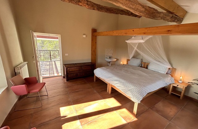 Il Gattopardo, ART HOUSE private villa 19 quests, near Mediterranean coast.