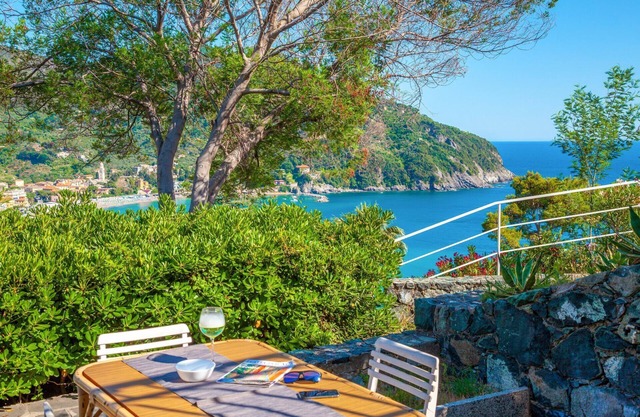 Il Giardino Sul Mare, Garten am Meer, Meerblick, komfortabel für 4 Personen, Levanto