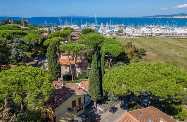 Il Giglio by Interhome