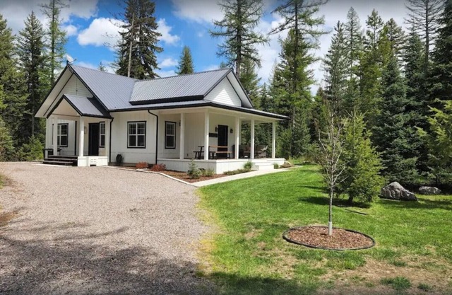 Immaculate Farm Cottage on 40 Acres - Minutes from Glacier National Park