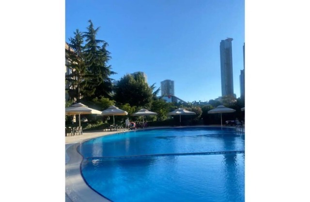 In a safe, quiet complex, lux, Fully equipped spacious apartement