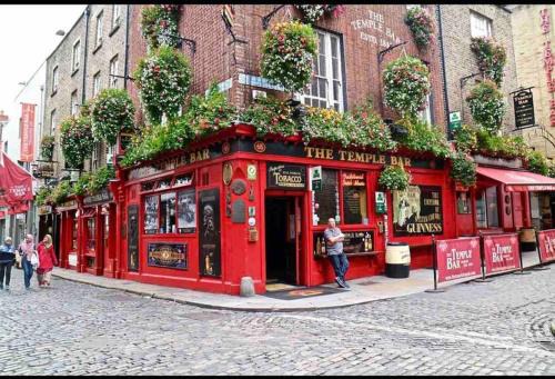 In Dublin's Best Tourist Spot Temple Bar Fully Renovated