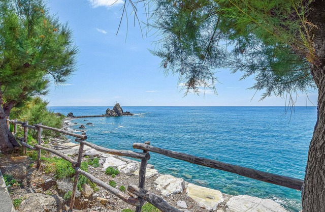 In this beautiful apartment you can spend a relaxing vacation.