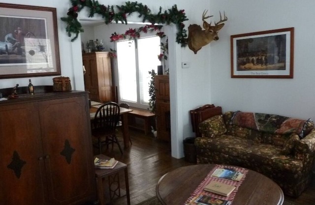 In Town Vacation Home - Jims Adirondack-Haus