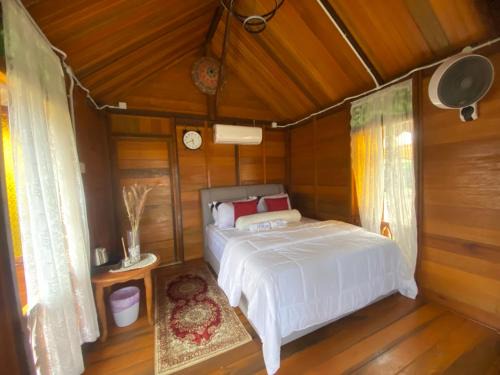 Inap Desa Abang adik