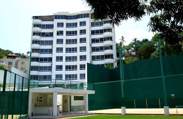 Incredible Acapulco Club Sanitized Condo