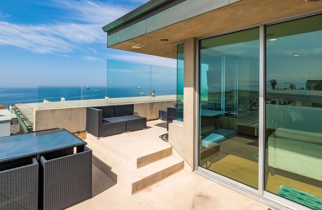 Incredible Ocean Views High Atop A Hill In North Manhattan Beach!