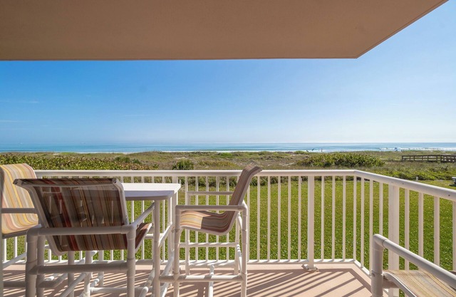 Incredible Ocean View | Heated Pool | 2b/2b | Private Beach Access