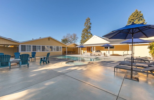 Incredible Sebastopol Estate Surrounded by Vineyards