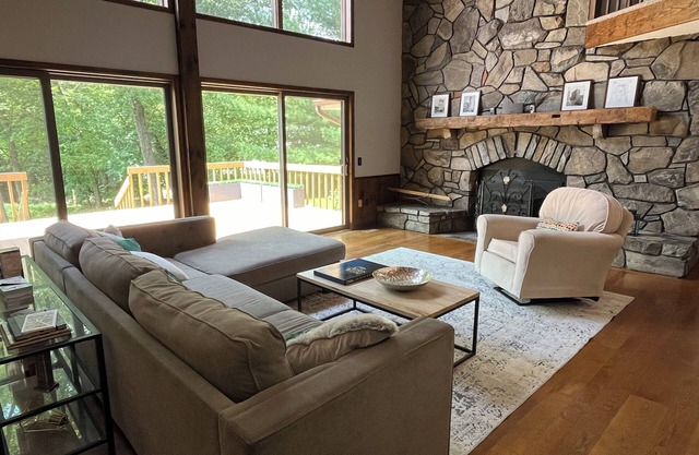 Incredible spacious family friendly getaway