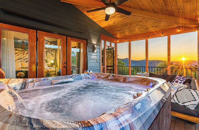 Incredible Year-Round Views.HGTV Design.HotTub.Theater.Sauna.Rec Room.Arcades
