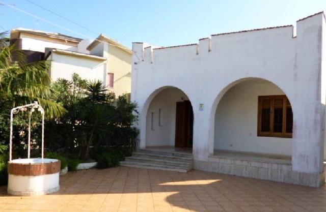 Unabhängige Villa mit großem Garten