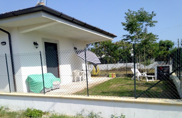 Unabhängige Villa mit Garten am Meer Fondi / Sperlonga