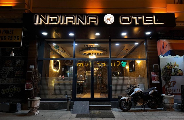 INDİANA HOTEL