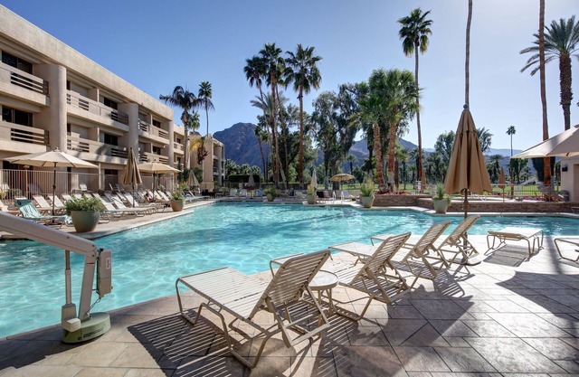 Indian Wells Resort Hotel