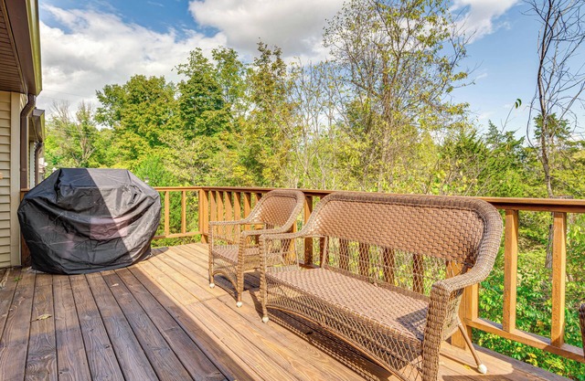 Indianapolis Area Gem: Hike, Bike & Golf!