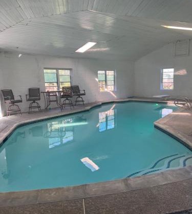 Indoor Heated Pool, Hot Tub and Steam Room