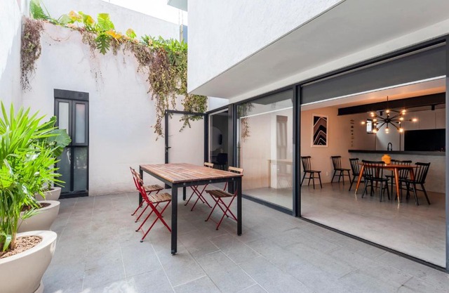Industrial 1BR with Private Terrace in Roma Norte
