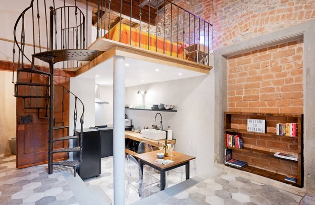 Industrielles schickes Apartment im historischen Zentrum