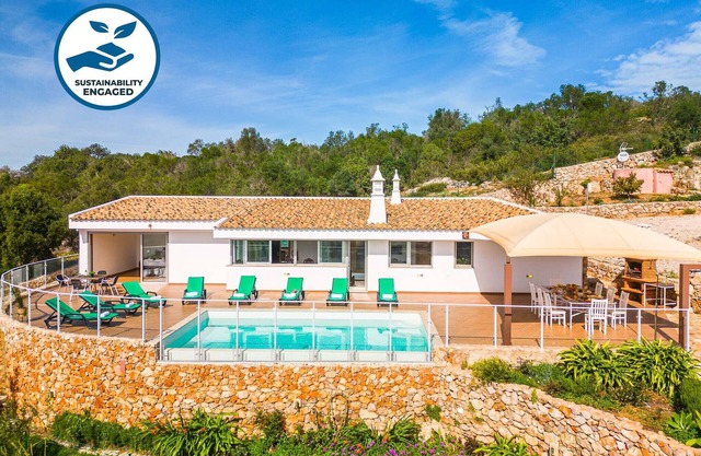 Infinity Pool & Hill Views – Alte, Algarve