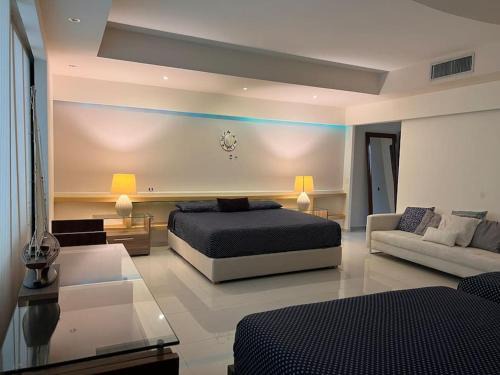 InfinitySuites - Departamento Completo Triple