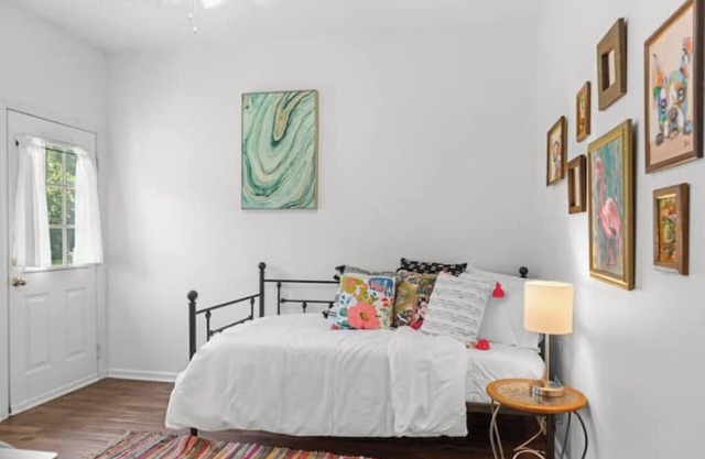 Inglewood Manor-Four bedrooms