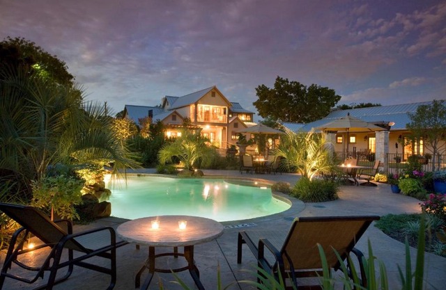 Inn on Lake Granbury a Boutique Hotel