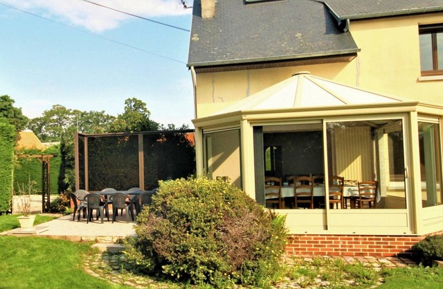 Gasthaus Saint-Martin-du-Manoir, 4 Schlafzimmer, 9 Personen